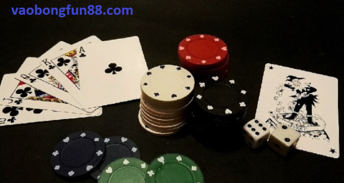 Mẹo chia bài 3 cây để tăng cơ hội thắng cao trong Poker Mẹo chia bài 3 cây để tăng cơ hội thắng cao trong Poker